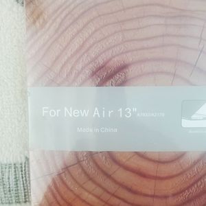 MacBook Air 13” Wood Grain Case